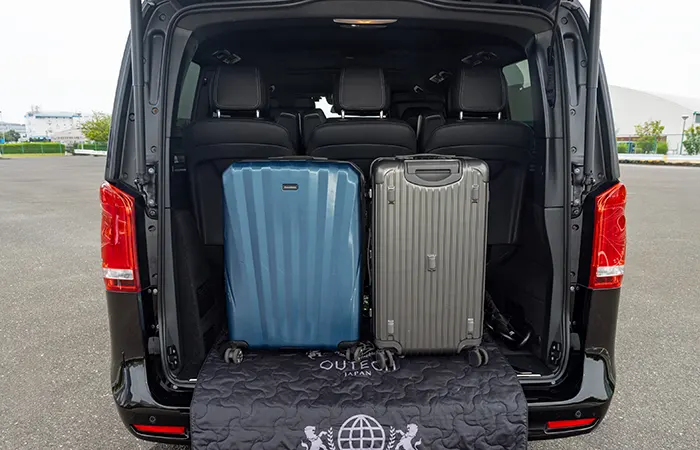 Luxury MPV