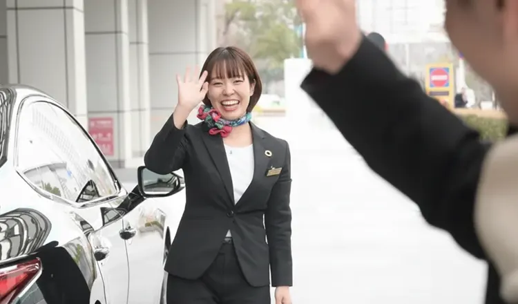 English Speaking Guide/Chauffeur