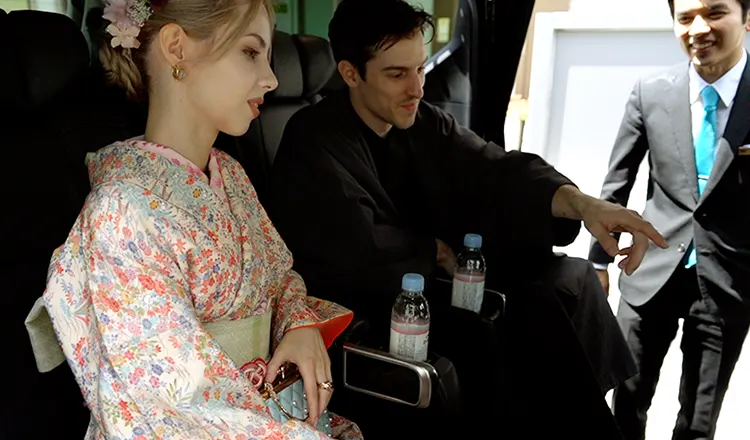 enjoy private vehicle