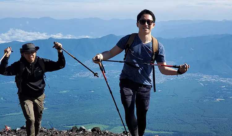 Mt.Fuji One-Day Trekking Up To The 7th station Tour with English Speaking Guide