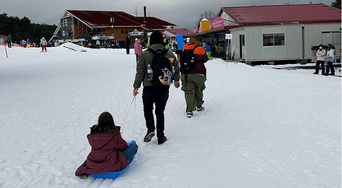 Enjoy skiing or snowboarding near Mt. Fuji
